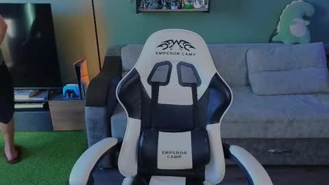 lilteddyboy online show from 10.18.25