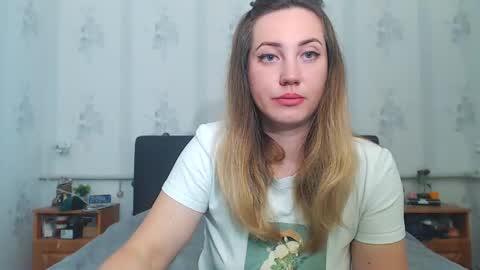 Snapshot of lilu_cute25 chatting on 05.10.26 lilu_cute25 online show from 05.10.26