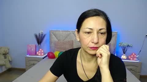 lilugrants online show from 01.11.25