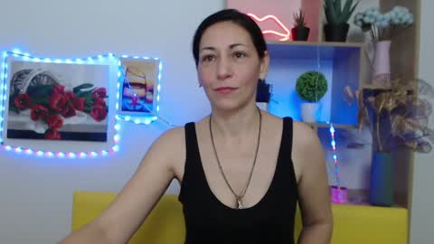 lilugrants online show from 01.18.25