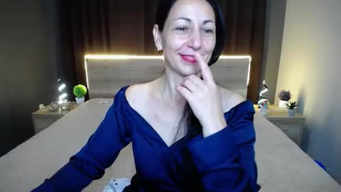 lilugrants online show from 10.09.25