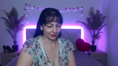 Snapshot of lilugrants chatting on 05.30.26 lilugrants online show from 05.30.26