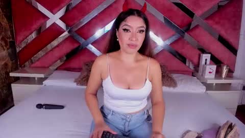 Lily online show from 01.08.26