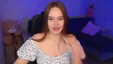 Snapshot of lily_baker_ chatting on 05.12.26 lily_baker_ online show from 05.12.26
