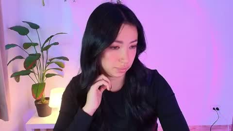 Snapshot of lily_evans_ chatting on 06.25.26 just lily online show from 06.25.26