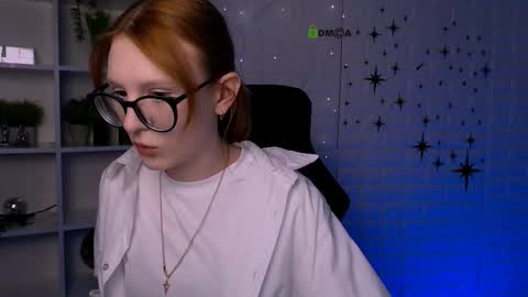 Snapshot of lily_fay chatting on 03.24.26 lily_fay online show from 03.24.26
