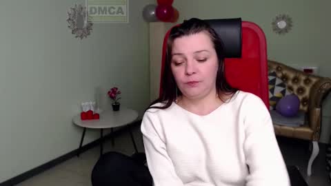 Snapshot of lily_flower7_ chatting on 02.20.25 Lily online show from 02.20.25