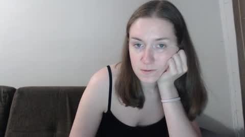 lily_love_x online show from 10.04.25