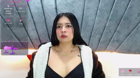 LILY MEGHAN online show from 04.17.26