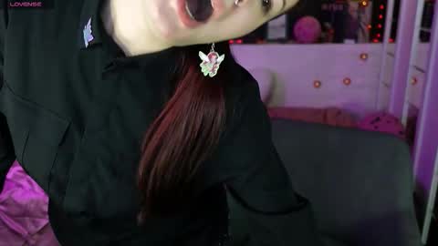 Lily online show from 02.22.26