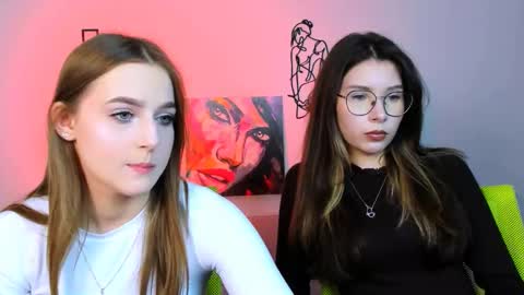 Lily online show from 10.05.25