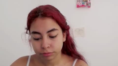 Snapshot of lily_robertss_ chatting on 01.12.26 Lily Roberts online show from 01.12.26