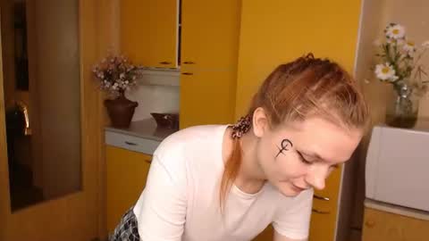 Snapshot of lily_timid chatting on 06.16.26 Lily timid online show from 06.16.26
