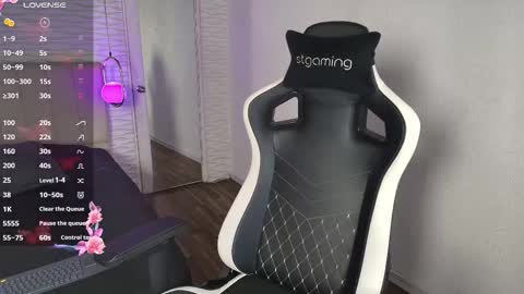 lily_waist online show from 10.24.25