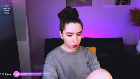 LILY online show from 07.10.26