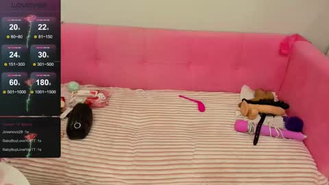 Snapshot of lilybrilly chatting on 02.26.25 Lily online show from 02.26.25