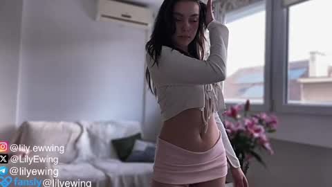 Lily   online show from 05.04.26