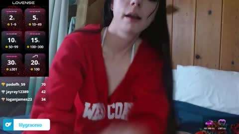 Lily Grace online show from 10.18.25