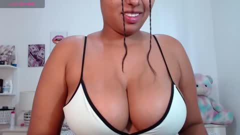 Snapshot of lilyjacksonn chatting on 01.23.25 Lily.. online show from 01.23.25