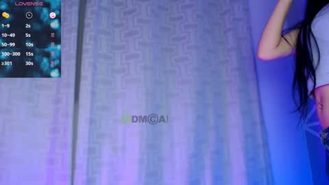 Snapshot of lilylouisee_ chatting on 01.07.25 Liliana louise online show from 01.07.25