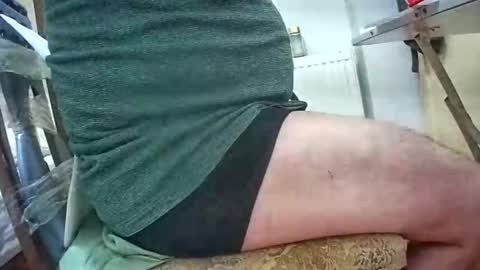 Snapshot of lilylovelyman50 chatting on 05.21.26 lilylovelyman50 online show from 05.21.26