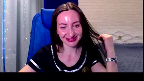 Lily online show from 02.20.26