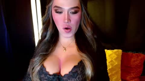 Snapshot of lilymonstercock chatting on 01.30.25 IM YOUR TRUE GODESS Lilymonstercock online show from 01.30.25