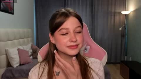 Lily online show from 06.17.26