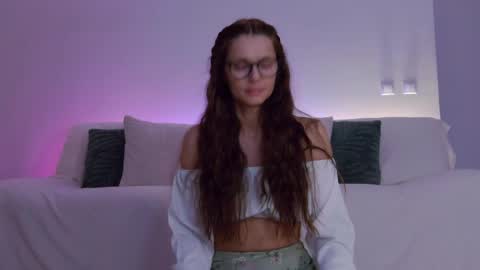 Lily online show from 04.14.26