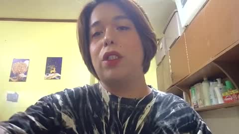 Snapshot of lilysette chatting on 05.29.26 lilysette online show from 05.29.26