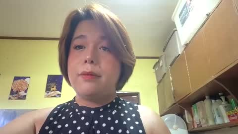 Snapshot of lilysette chatting on 05.31.26 lilysette online show from 05.31.26