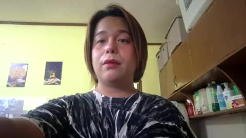 Snapshot of lilysette chatting on 06.17.26 lilysette online show from 06.17.26