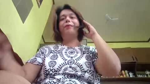 Snapshot of lilysette chatting on 07.26.26 lilysette online show from 07.26.26