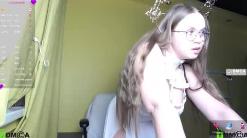 Lily online show from 10.30.25