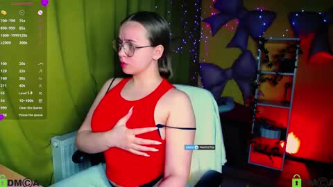 Lily online show from 04.27.26