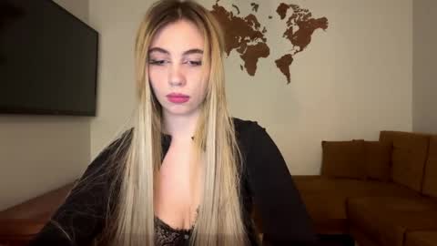 Lily online show from 03.24.26