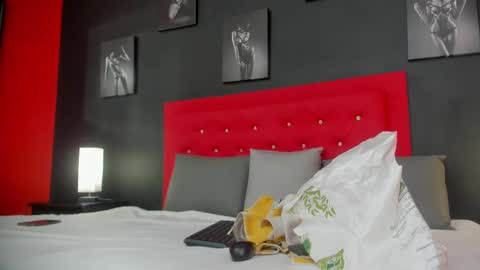 Lilythadam online show from 09.25.25