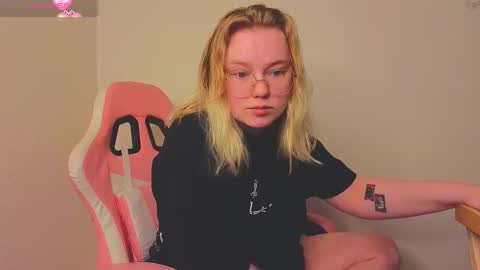 lime cat online show from 11.21.25