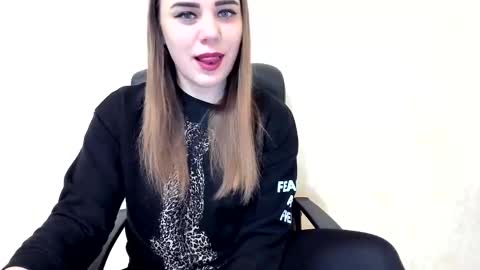    online show from 02.22.25