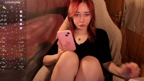 Snapshot of lina_and_lion chatting on 12.09.24 Scarlet online show from 12.09.24