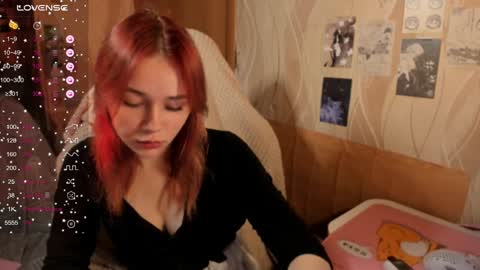 Snapshot of lina_and_lion chatting on 12.10.24 Scarlet online show from 12.10.24