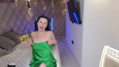 Snapshot of lina_flore chatting on 07.11.26 lina_flore online show from 07.11.26