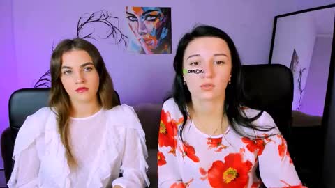 lina_fox12 online show from 10.19.25