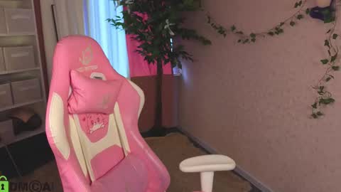 LINA online show from 04.17.26