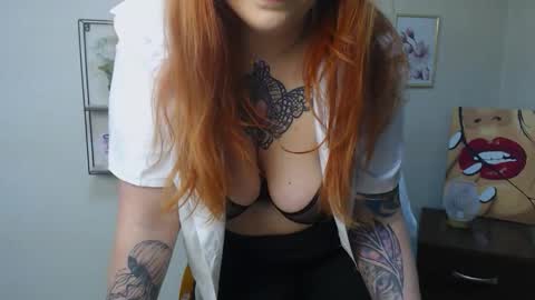 lina_ri online show from 11.22.25