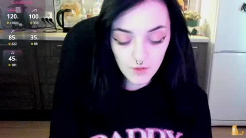 Lina 3  1715622743 online show from 03.10.25