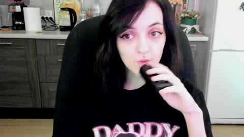 Lina 3  1715622743 online show from 03.11.25