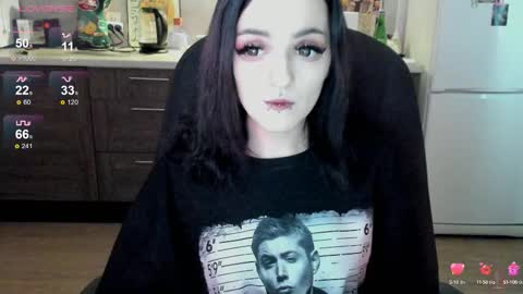 Lina 3  1715622743 online show from 09.16.25