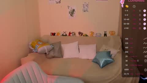 Lina online show from 10.04.25