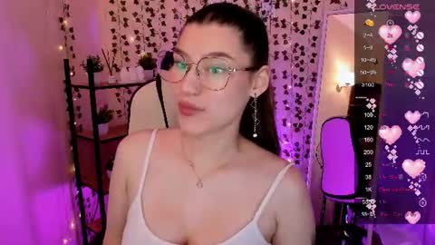 Lina online show from 07.21.26
